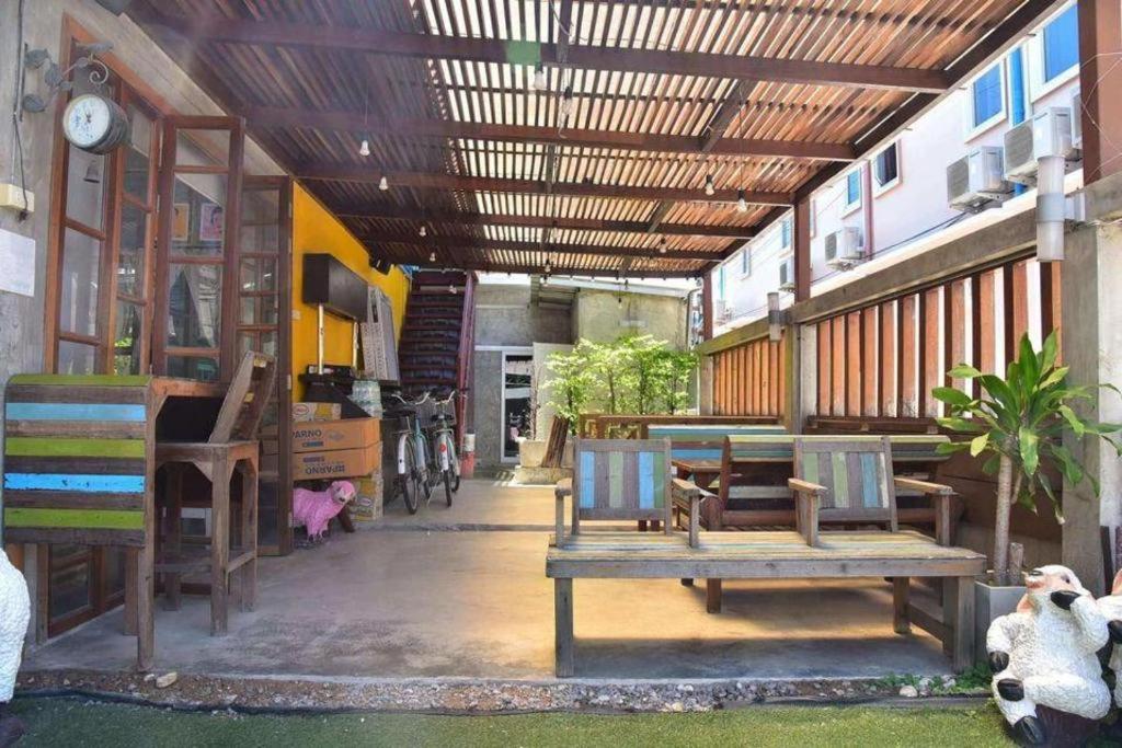 De Hostel Prachuap Khiri Khan Exterior foto